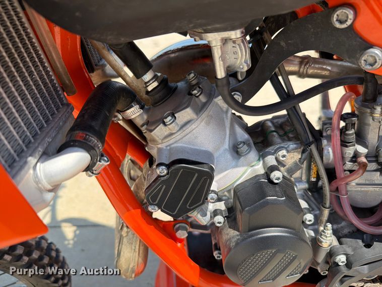 image for item EV2338 2022 KTM 85SX dirt bike