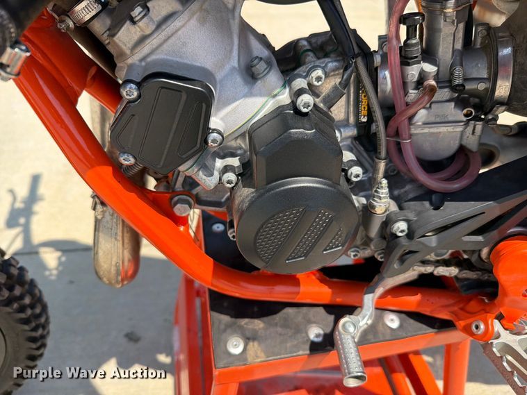 image for item EV2338 2022 KTM 85SX dirt bike