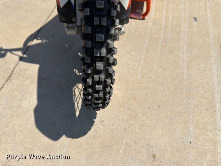 image for item EV2338 2022 KTM 85SX dirt bike