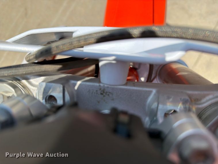 image for item EV2338 2022 KTM 85SX dirt bike