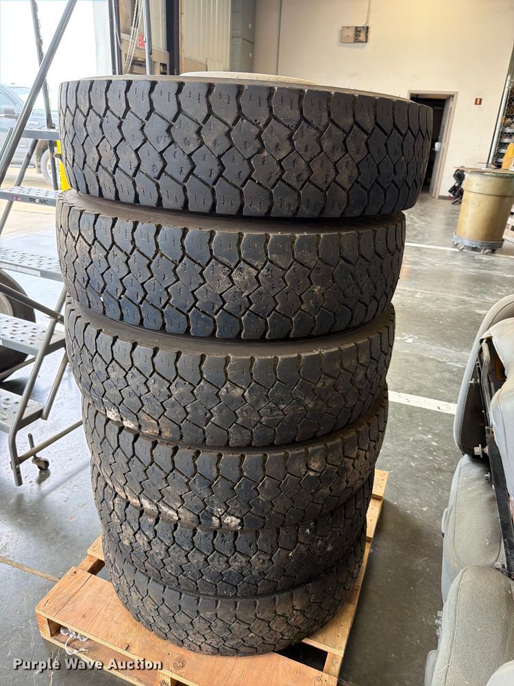 image for item EV2339 (6) 225/70R18.5 Goodyear tires and wheels