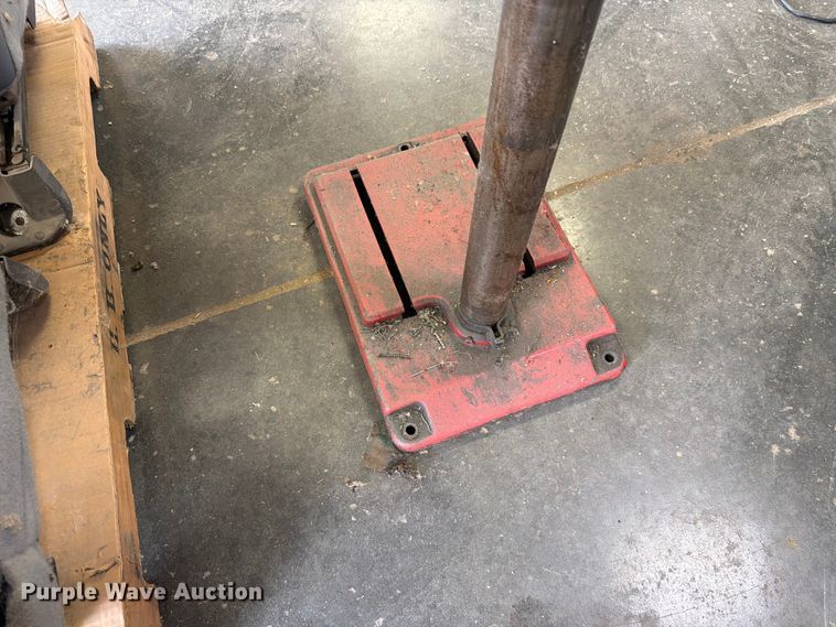 image for item EV2341 Rockwell 15-081 drill press