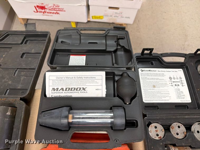 image for item EV2370 Shop tools