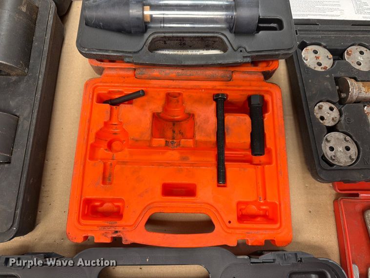 image for item EV2370 Shop tools