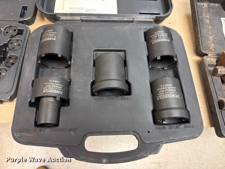 image for item EV2370 Shop tools