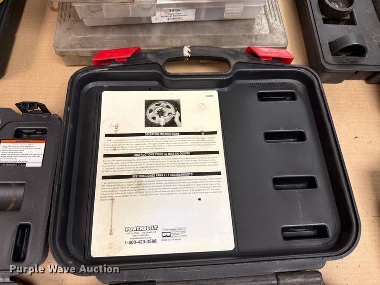 image for item EV2370 Shop tools