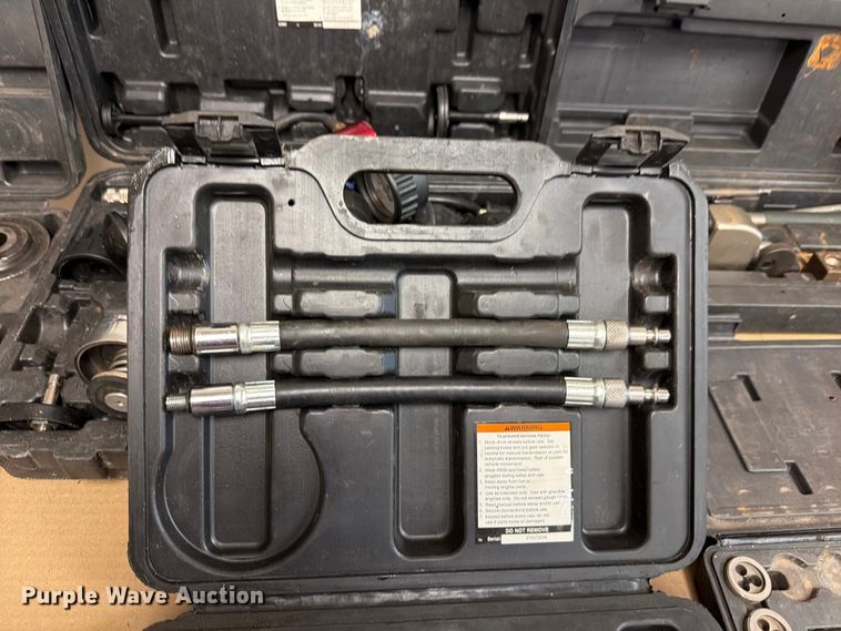 image for item EV2370 Shop tools