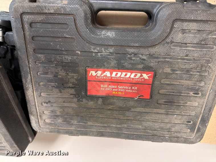 image for item EV2370 Shop tools