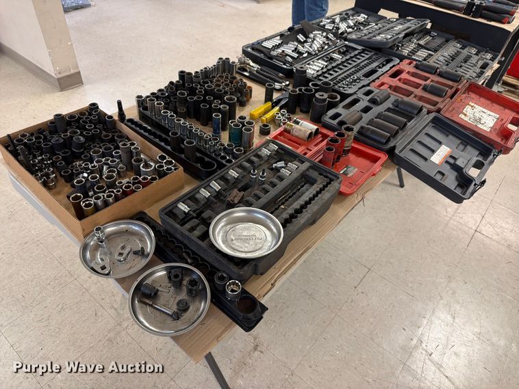 image for item EV2371 Shop tools