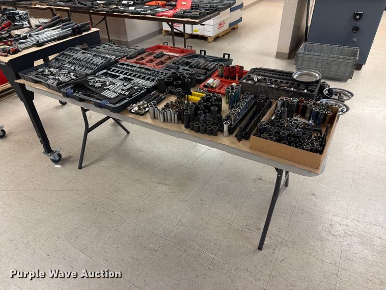 image for item EV2371 Shop tools