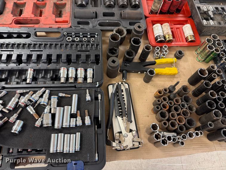 image for item EV2371 Shop tools