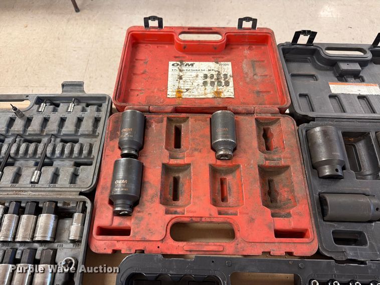 image for item EV2371 Shop tools
