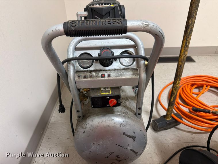 image for item EV2372 Tools