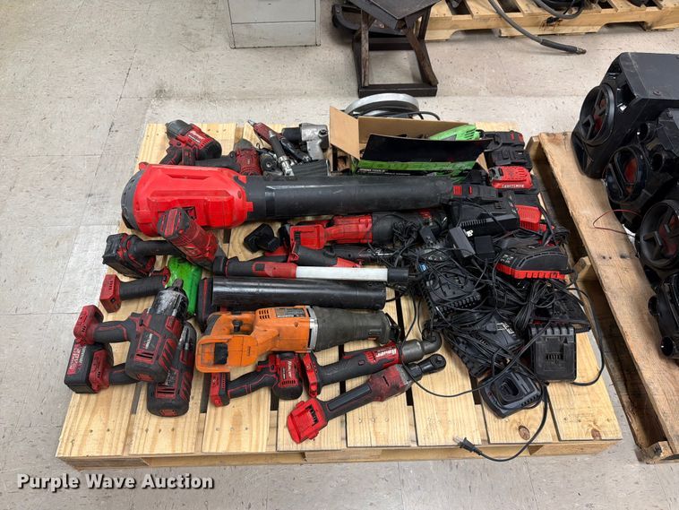 image for item EV2373 Tools