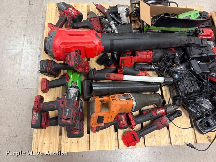 image for item EV2373 Tools