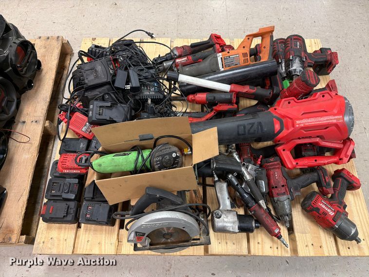 image for item EV2373 Tools