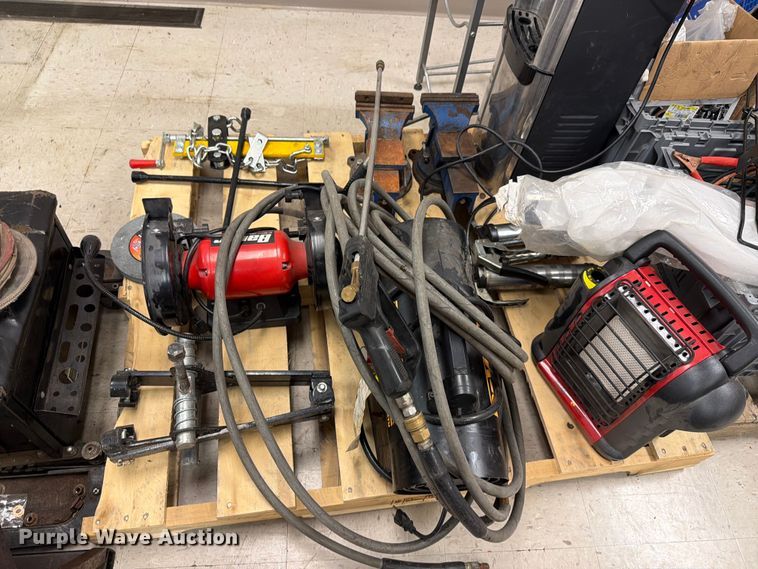image for item EV2373 Tools