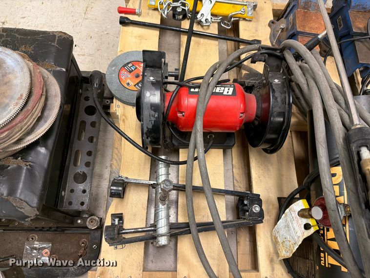 image for item EV2373 Tools