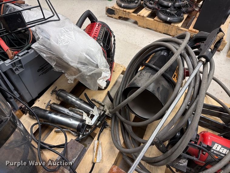 image for item EV2373 Tools