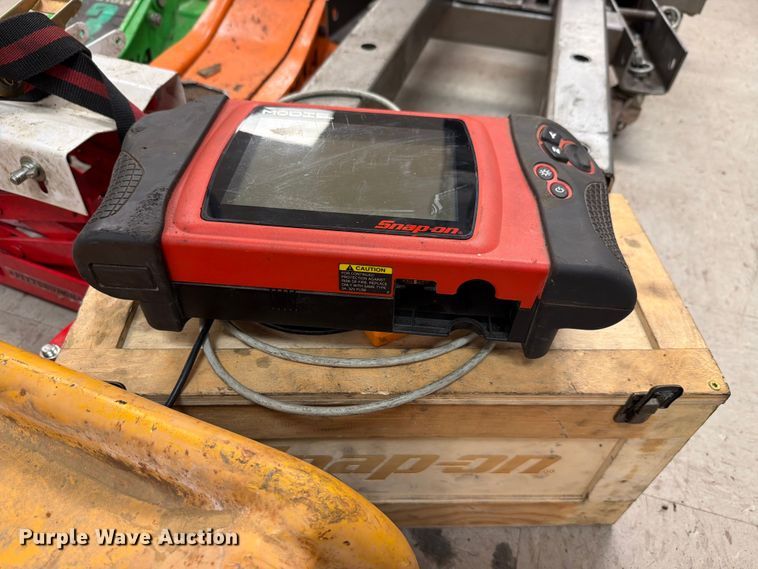 image for item EV2374 Shop tools
