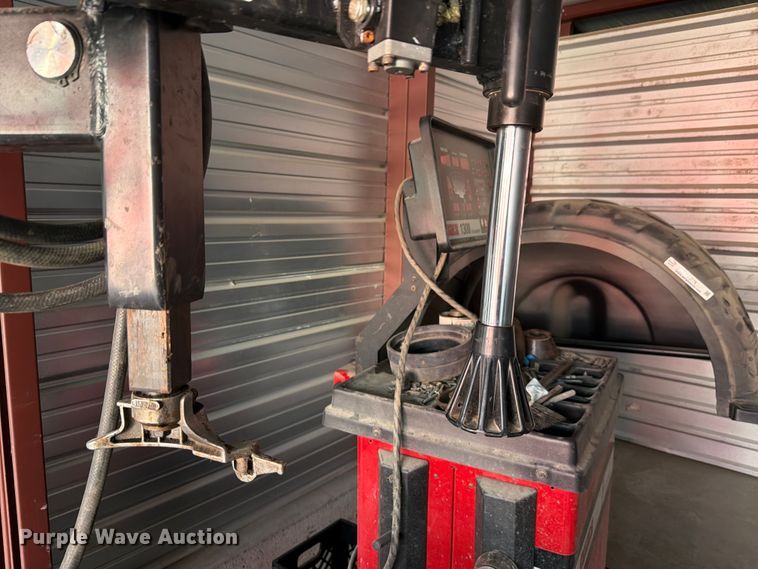 image for item EV2375 Coats RC-55 tire changer