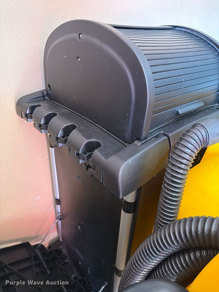image for item EV2377 Floor cleaning equipment