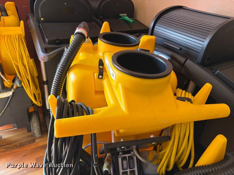 image for item EV2377 Floor cleaning equipment