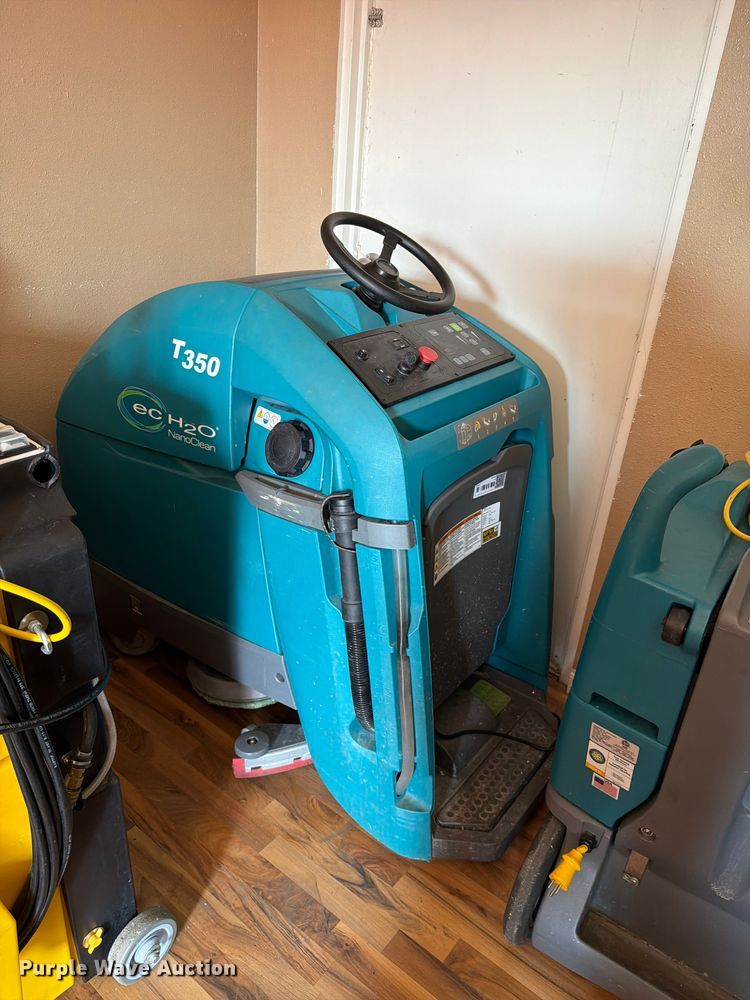 image for item EV2377 Floor cleaning equipment