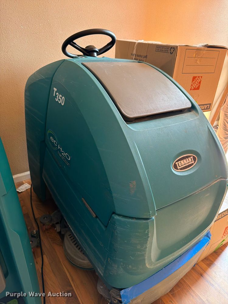 image for item EV2377 Floor cleaning equipment