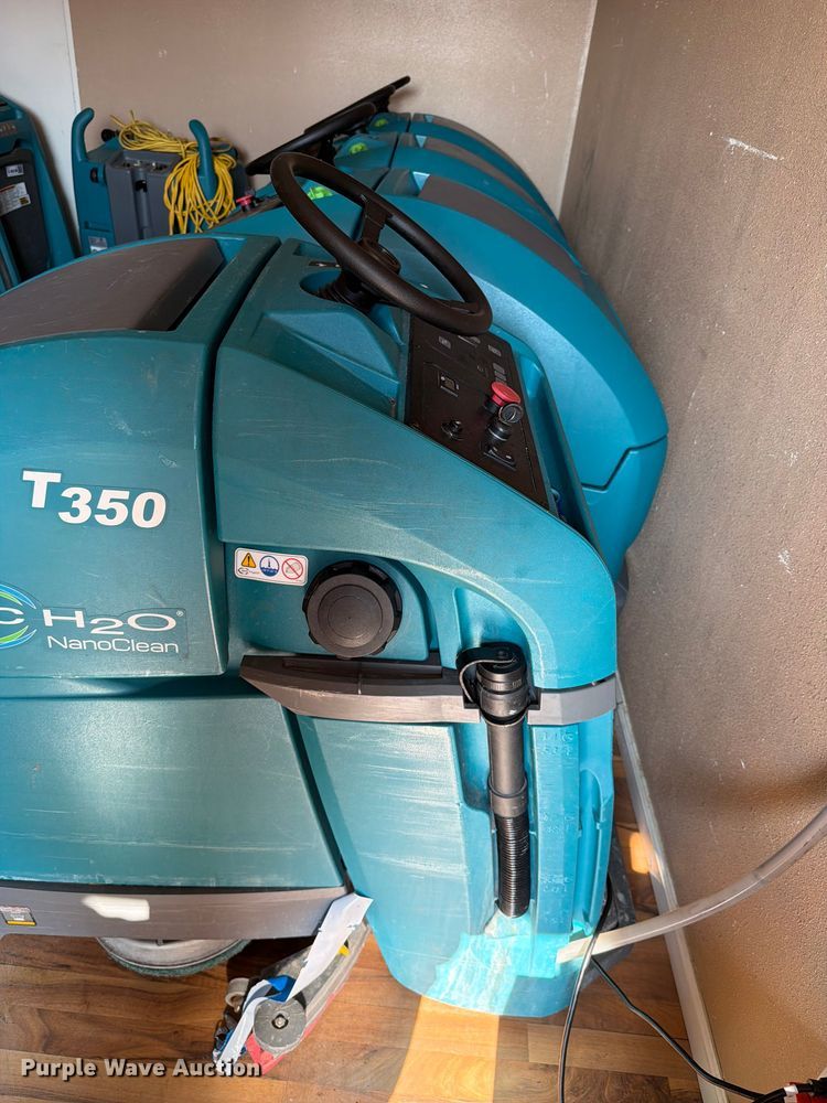 image for item EV2377 Floor cleaning equipment