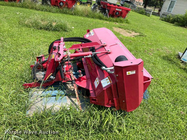 image for item EV2379 Ventrac KJ520 broom