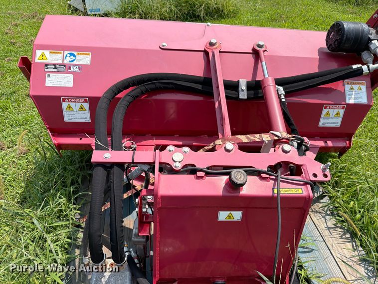 image for item EV2379 Ventrac KJ520 broom