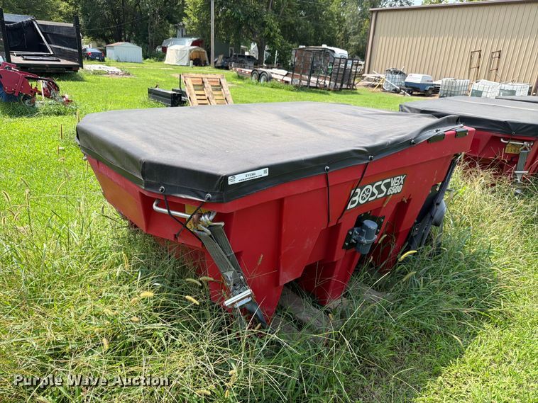 Boss VBX 6500 spreader