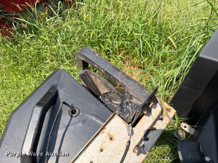 image for item EV2383 Boss VBX 6500 spreader