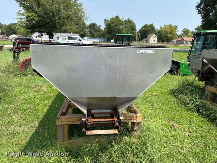 image for item EV2387 Buyers Salt Dogg spreader