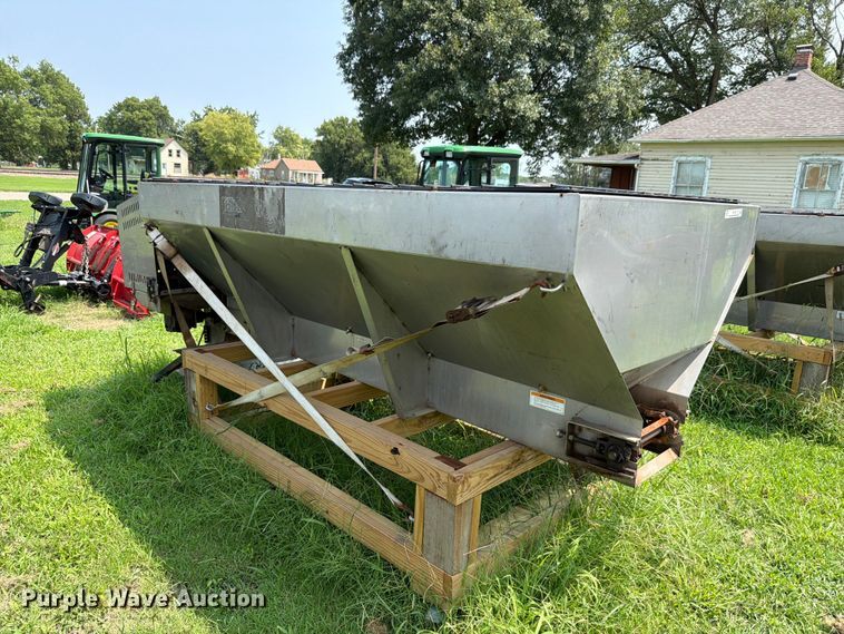 image for item EV2387 Buyers Salt Dogg spreader