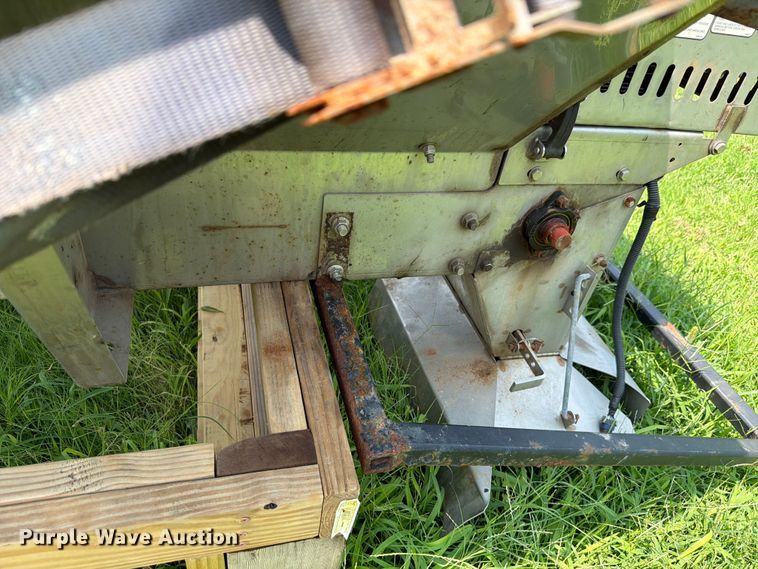 image for item EV2389 Buyers Salt Dogg spreader