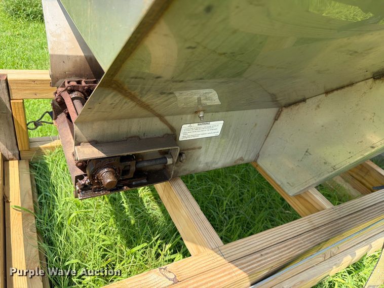 image for item EV2389 Buyers Salt Dogg spreader