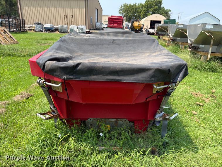 image for item EV2403 Boss VBX 6500 spreader