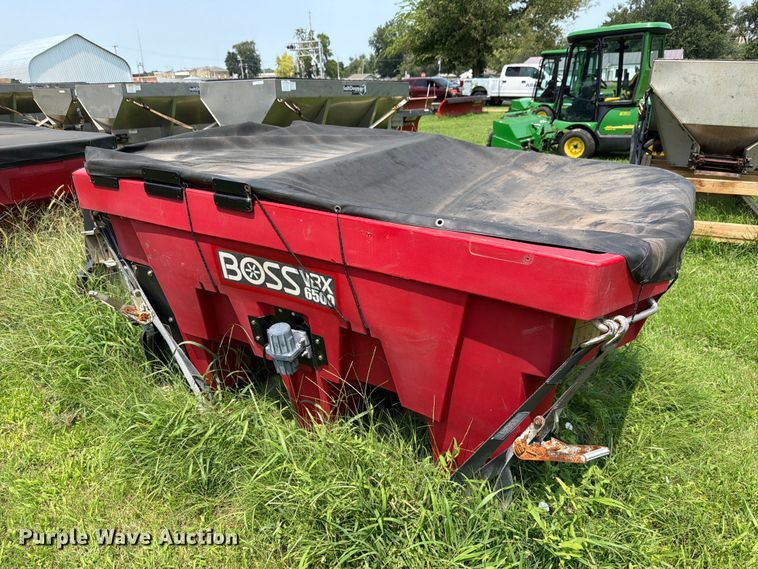 image for item EV2403 Boss VBX 6500 spreader