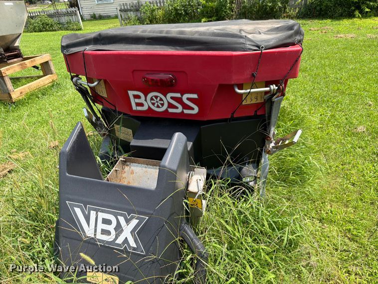 image for item EV2403 Boss VBX 6500 spreader