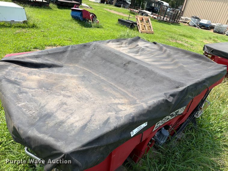 image for item EV2403 Boss VBX 6500 spreader