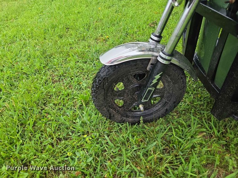 image for item EV2431 2026 SDLANCH ET13 electric tricycle