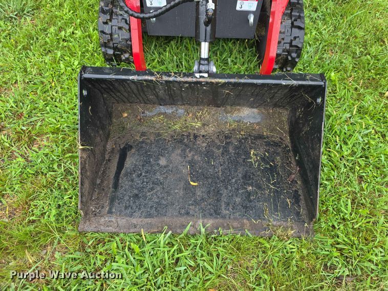 image for item EV2432 2026 AGT YSRT14 compact utility loader