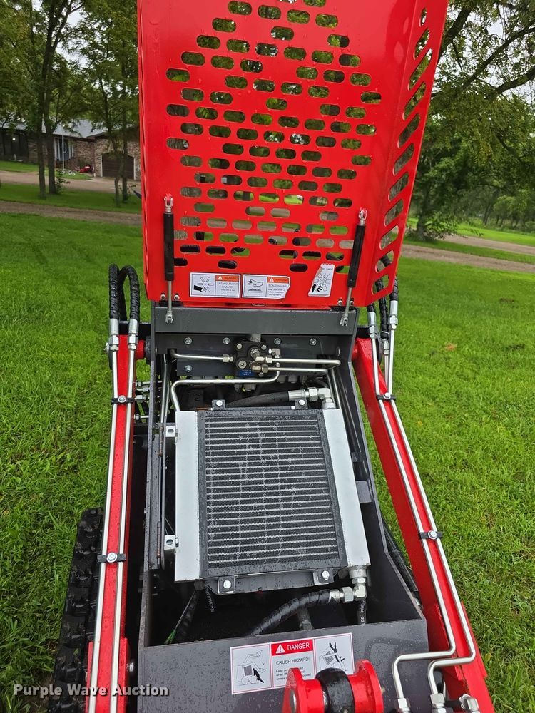 image for item EV2432 2026 AGT YSRT14 compact utility loader