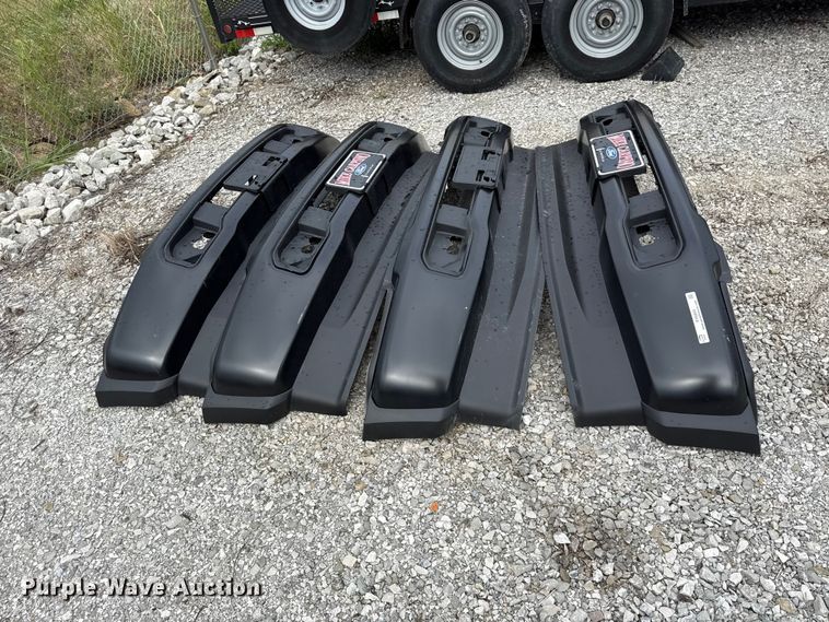 image for item EV6045 (4) Ford front bumpers