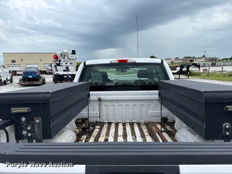 image for item EV6048 2018 Ford F150 XL Ext. Cab pickup truck