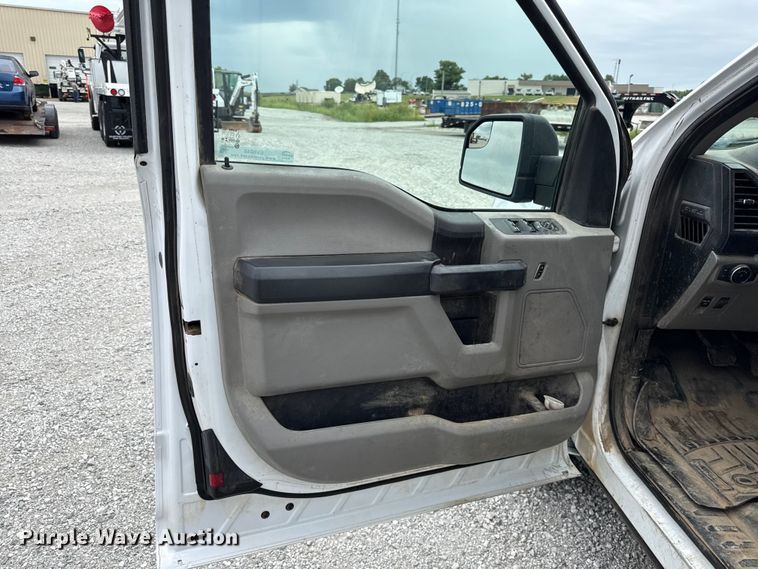 image for item EV6048 2018 Ford F150 XL Ext. Cab pickup truck