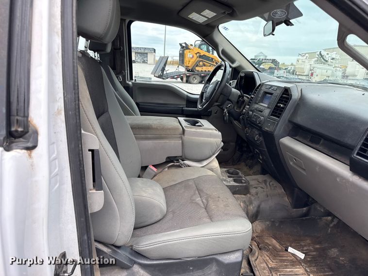 image for item EV6048 2018 Ford F150 XL Ext. Cab pickup truck