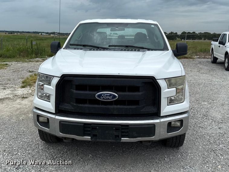 image for item EV6049 2016 Ford F150 XL Crew Cab pickup truck